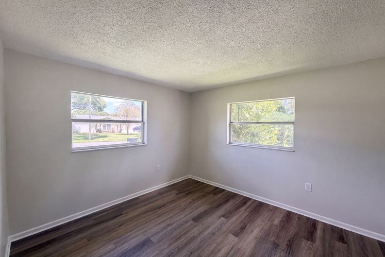 Photo 11 of 19 of 4918 Denise Ave, Lakeland, FL
