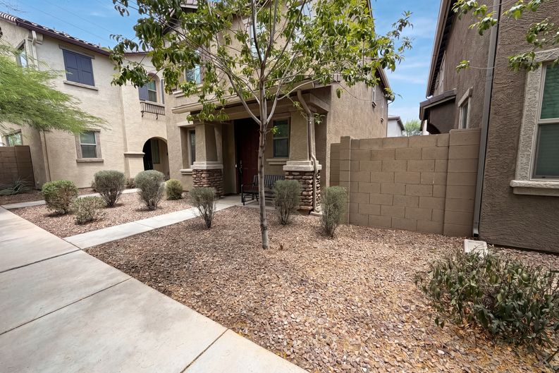 Photo 22 of 26 of 5728 W Raymond St, Phoenix, AZ