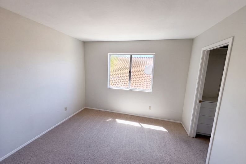 Photo 20 of 25 of 8932 Mesa Oak Dr, Riverside, CA