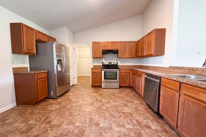 Photo 7 of 16 of 504 Welshcrest Ct, Antioch, TN
