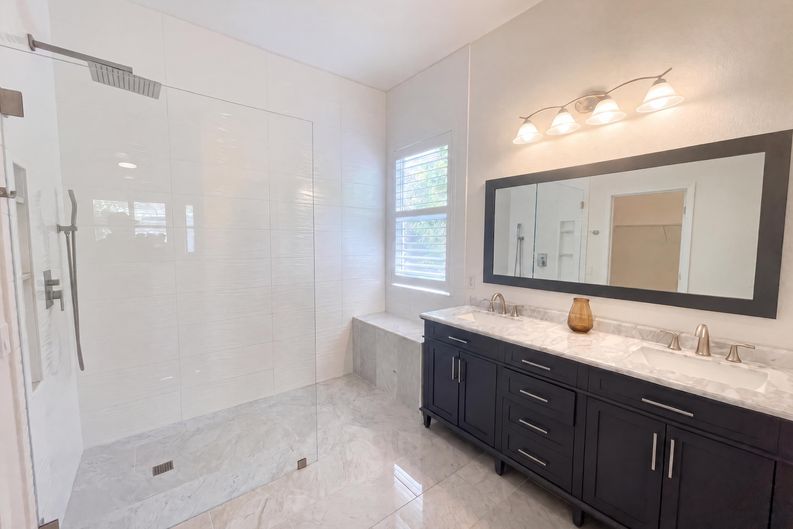 Photo 23 of 33 of 6520 Nebula Ct, Rocklin, CA