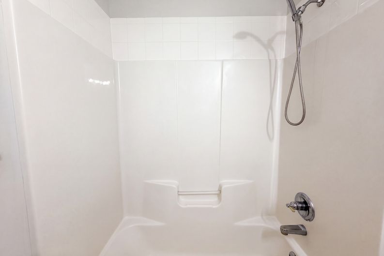 Photo 11 of 19 of 143 Laurel Ridge Ct, Gastonia, NC