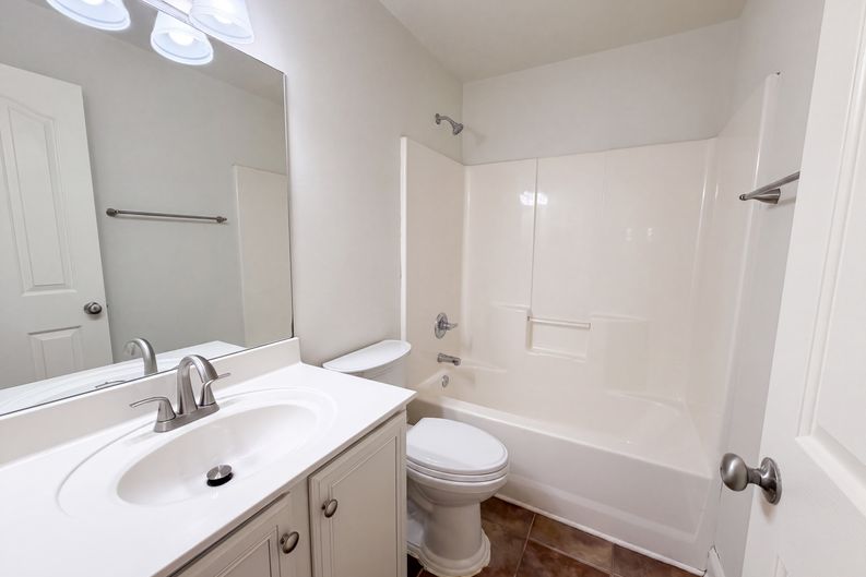 Photo 16 of 24 of 2642 Westhaven Dr, Murfreesboro, TN