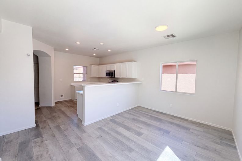 Photo 6 of 46 of 2841 Swanson Ave, North Las Vegas, NV