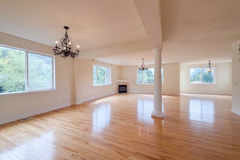 Photo 3 of 32 of 12606 NW Larry Ct, Portland, OR