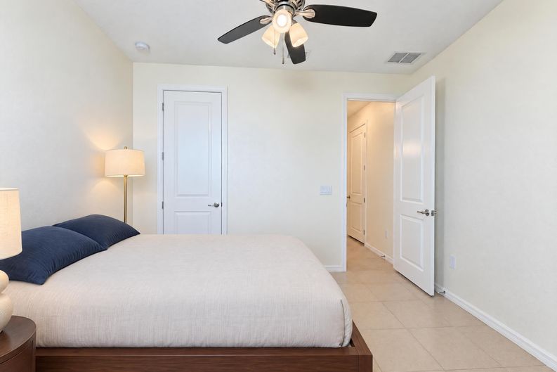 Photo 9 of 30 of 9426 Lamine Way, Parrish, FL