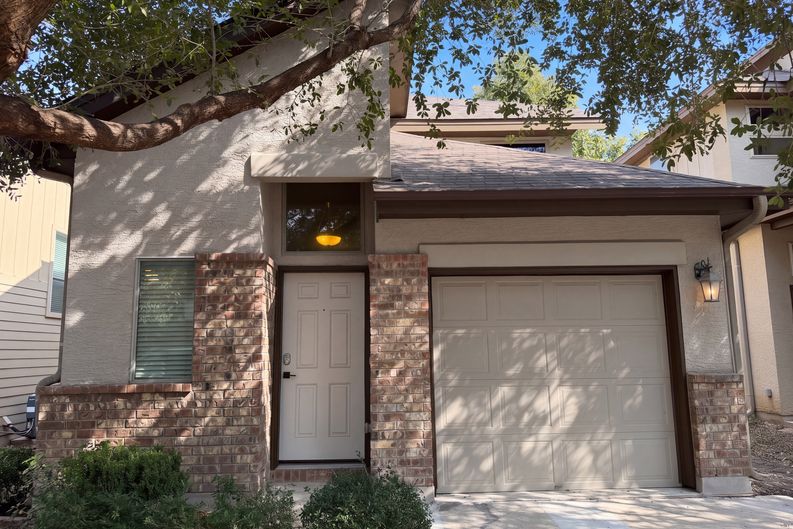 Photo 25 of 27 of 2101 Rivers Edge Way, Austin, TX