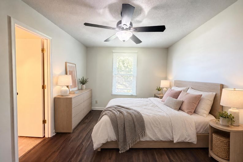 Photo 12 of 23 of 1819 Bourne Cir, Clarksville, TN