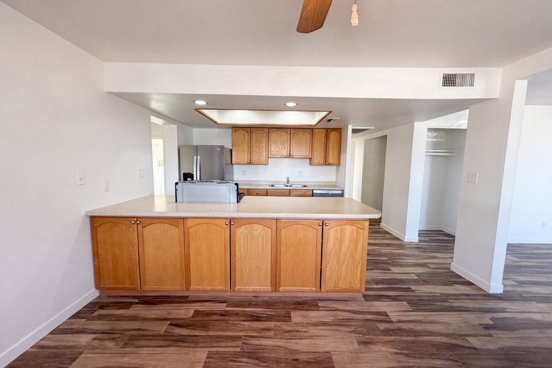 Photo 12 of 28 of 10215 N 36th Ave, Phoenix, AZ