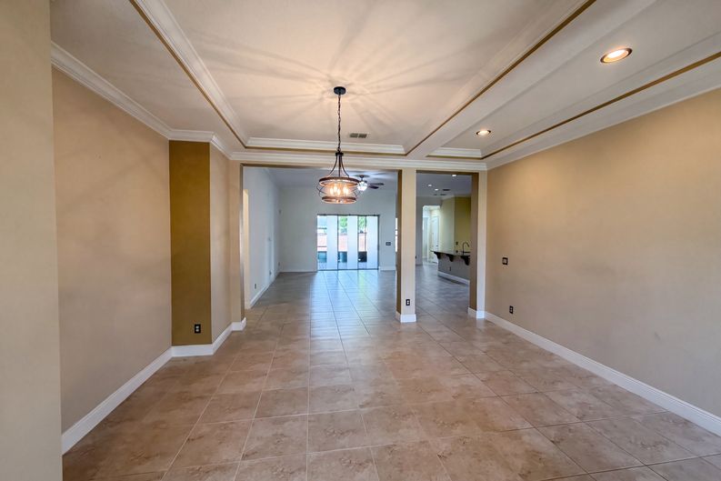 Photo 6 of 29 of 918 Blackthorn Dr, Apopka, FL