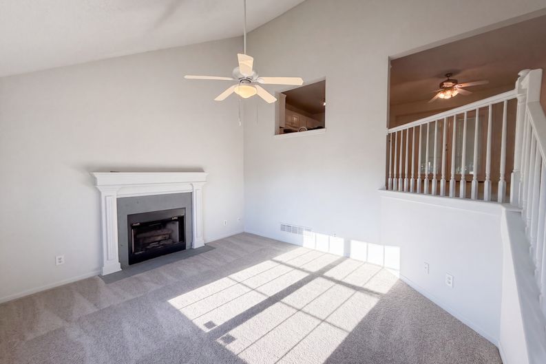 Photo 6 of 25 of 801 Courtland Ct, Belton, MO