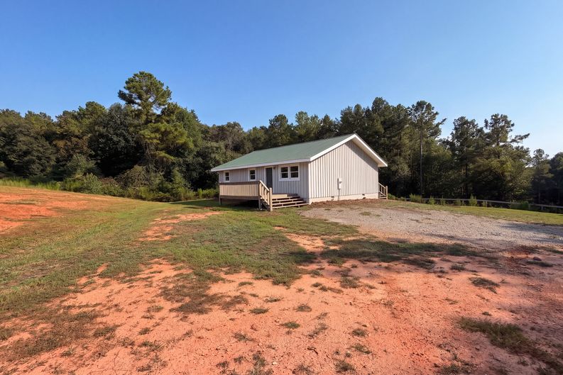Photo 28 of 41 of 204 Jim Grizzle Rd, Royston, GA