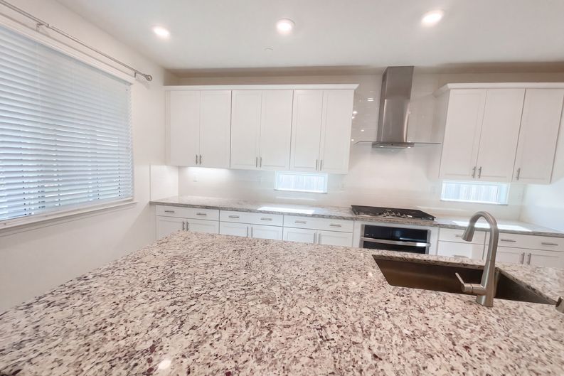 Photo 8 of 29 of 4861 Peace Lily Ln, Roseville, CA