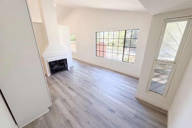 Photo 11 of 22 of 12305 Daisy Ct, Rancho Cucamonga, CA