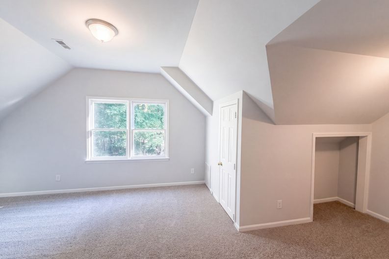 Photo 16 of 21 of 104 Rocktree Ct, Fuquay Varina, NC