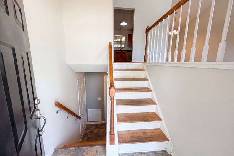 Photo 6 of 32 of 163 Stonewood Dr, West Columbia, SC