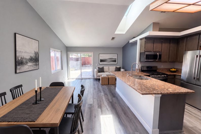 Photo 10 of 27 of 29655 Eagle Crest Ave, Murrieta, CA