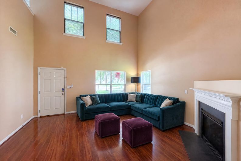 Photo 6 of 16 of 3712 Mayfair Mill Dr, Raleigh, NC