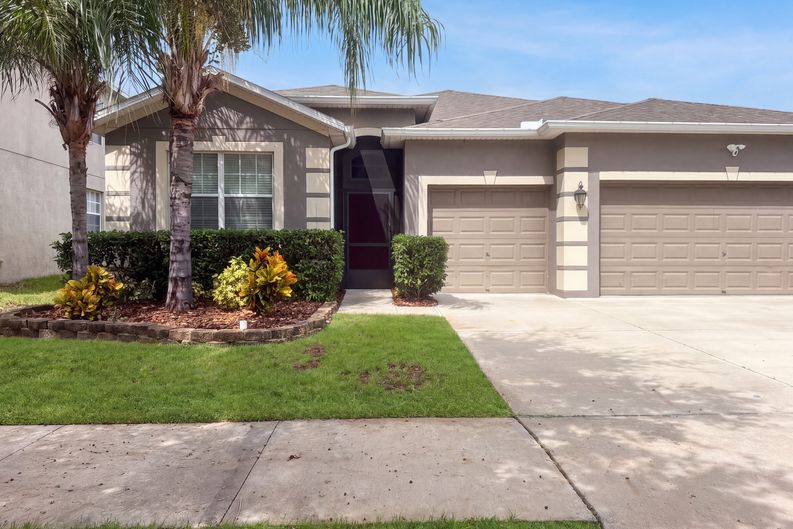 Photo 35 of 37 of 626 Tanana Fall Dr, Ruskin, FL
