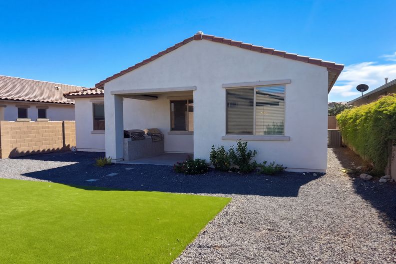 Photo 5 of 50 of 19872 W Montecito Ave, Litchfield Park, AZ