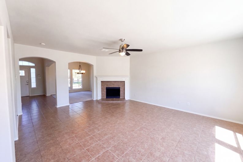 Photo 3 of 24 of 137 Deerwood Oaks, Boerne, TX