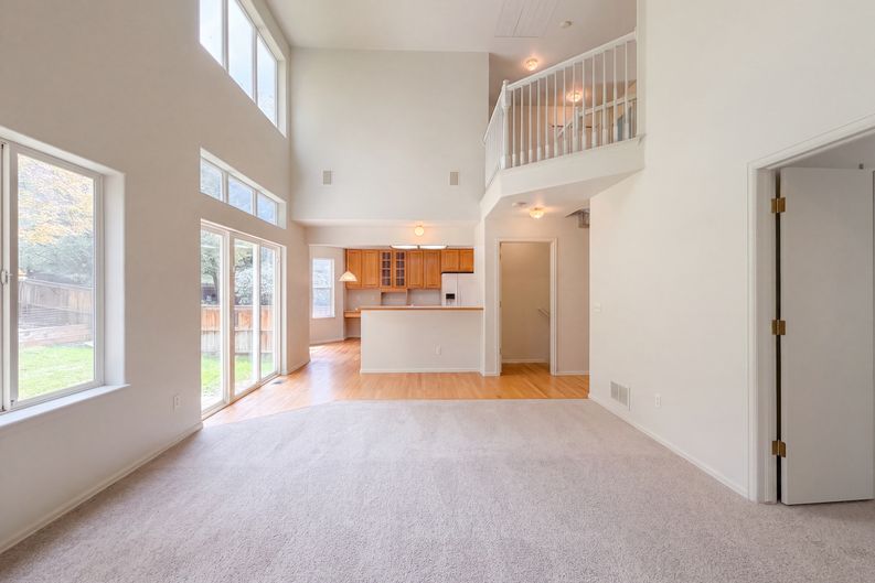 Photo 10 of 40 of 821 Sage Sparrow Cir, Highlands Ranch, CO