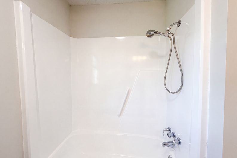 Photo 11 of 20 of 4202 Wrentree Dr, Dallas, NC