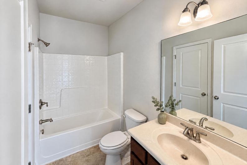 Photo 11 of 32 of 320 Rockmann Ln SW, Marietta, GA