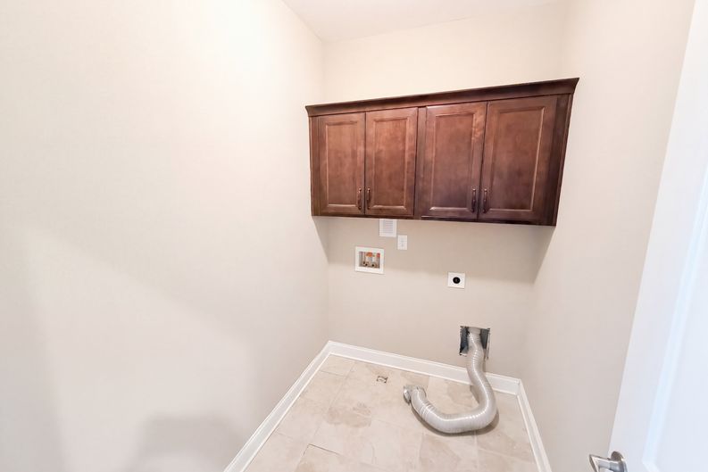Photo 31 of 44 of 2256 Royal Vineyard Ln SE, Smyrna, GA