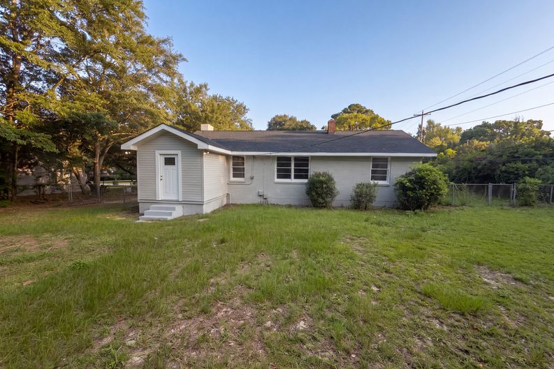 Photo 5 of 20 of 1937 Beckley Dr, Columbia, SC