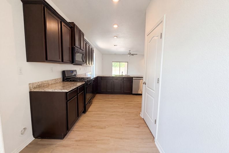 Photo 6 of 19 of 3504 Wild Horse Rd NE, Rio Rancho, NM