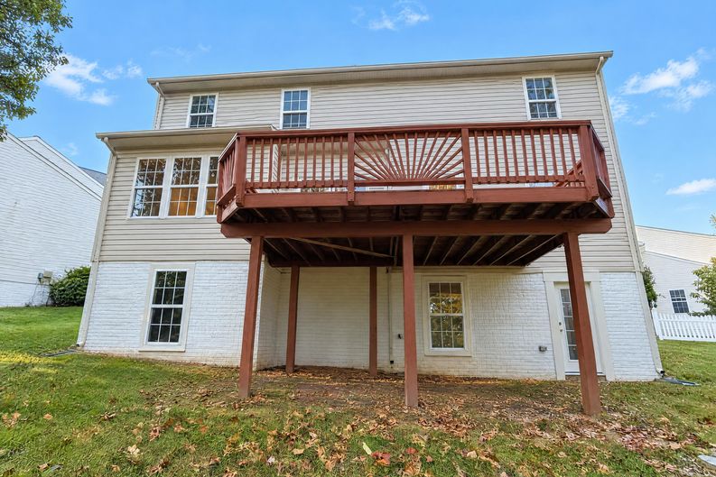 Photo 53 of 60 of 12001 Vantage Point Ct, Bristow, VA