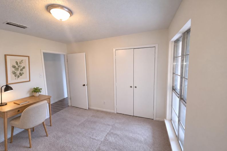 Photo 10 of 17 of 1500 Dallas St, Killeen, TX