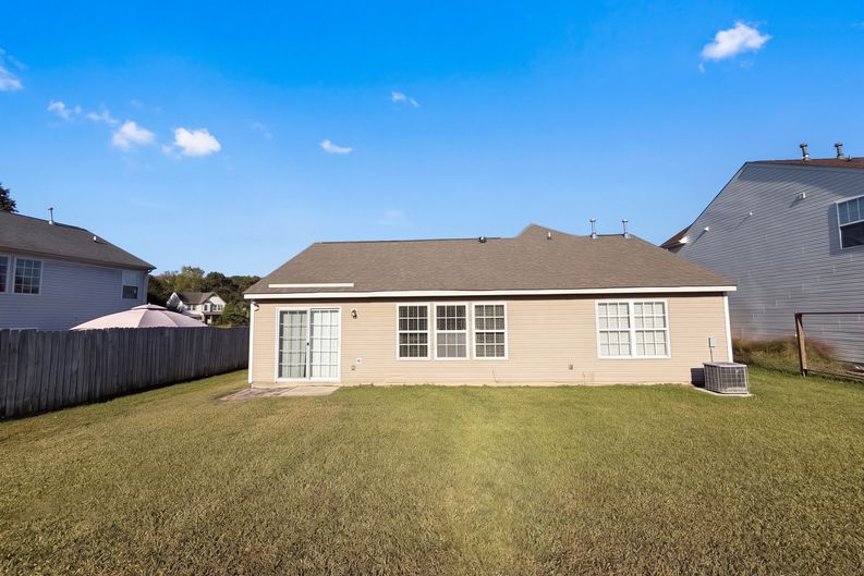 Photo 5 of 18 of 223 Gumtree Dr, Kannapolis, NC