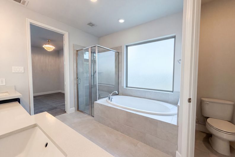 Photo 13 of 29 of 15418 Legacy Park Way, Pinehurst, TX