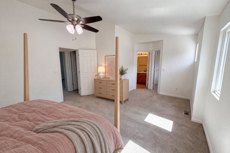 Photo 14 of 29 of 7190 Pine Hills Way, Littleton, CO