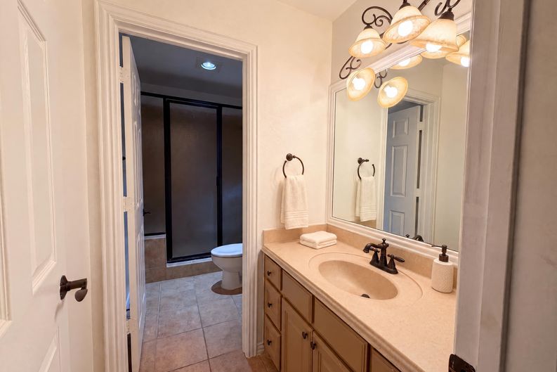 Photo 14 of 28 of 1930 Fair Oaks Ln, Prosper, TX