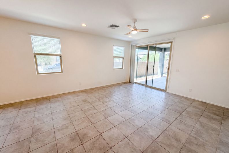 Photo 3 of 22 of 12701 N Gibbs Ave, Marana, AZ