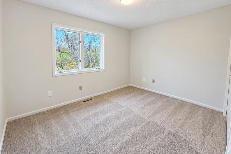 Photo 7 of 19 of 28127 146th St NW, Zimmerman, MN