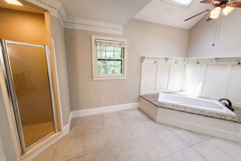 Photo 22 of 46 of 2360 Kimbrough Ct, Atlanta, GA