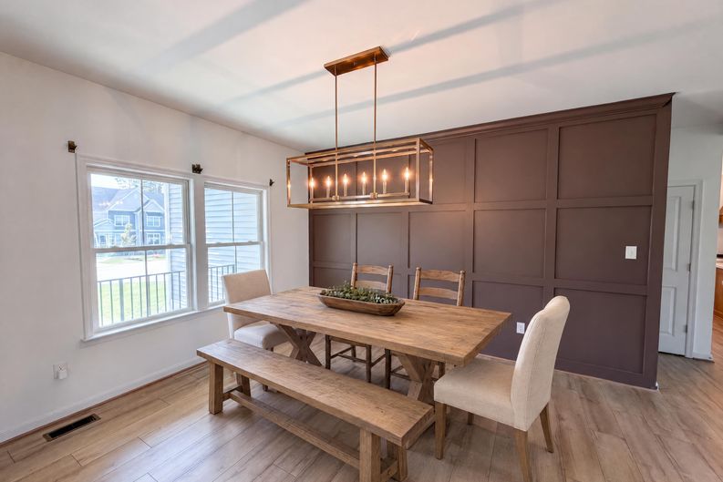 Photo 7 of 28 of 6813 Cove Creek Ct, Moseley, VA