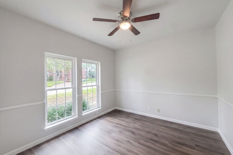 Photo 4 of 28 of 15626 Dove Meadow St, San Antonio, TX
