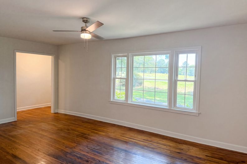 Photo 7 of 20 of 1125 Old Spartanburg Hwy, Lyman, SC