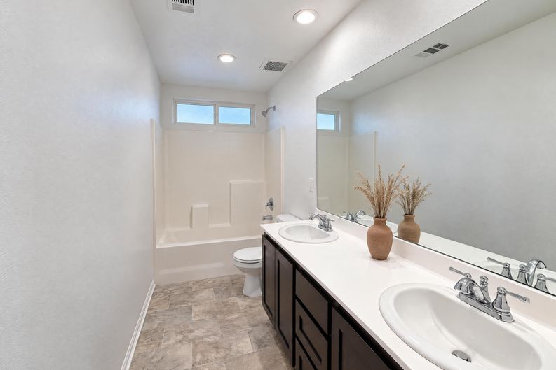 Photo 19 of 23 of 3019 Desert Cloud Ave, Rosamond, CA