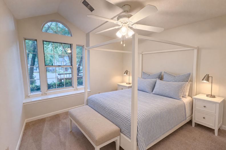 Photo 7 of 28 of 13 Stanford Ridge Ct, Irmo, SC