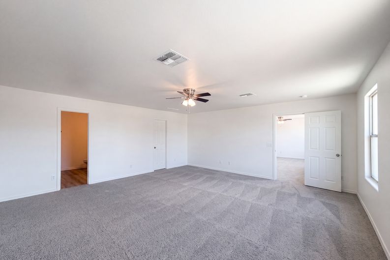 Photo 4 of 25 of 45433 W Sandhill Rd, Maricopa, AZ