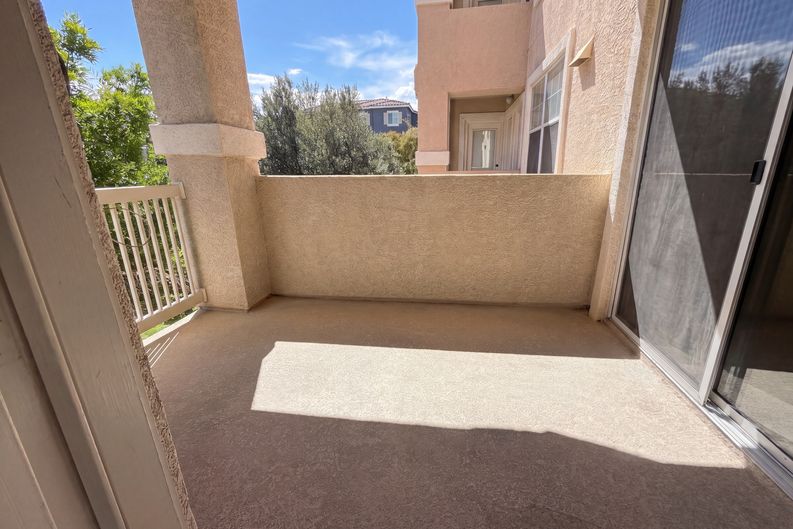 Photo 5 of 31 of 5855 Valley Dr, North Las Vegas, NV