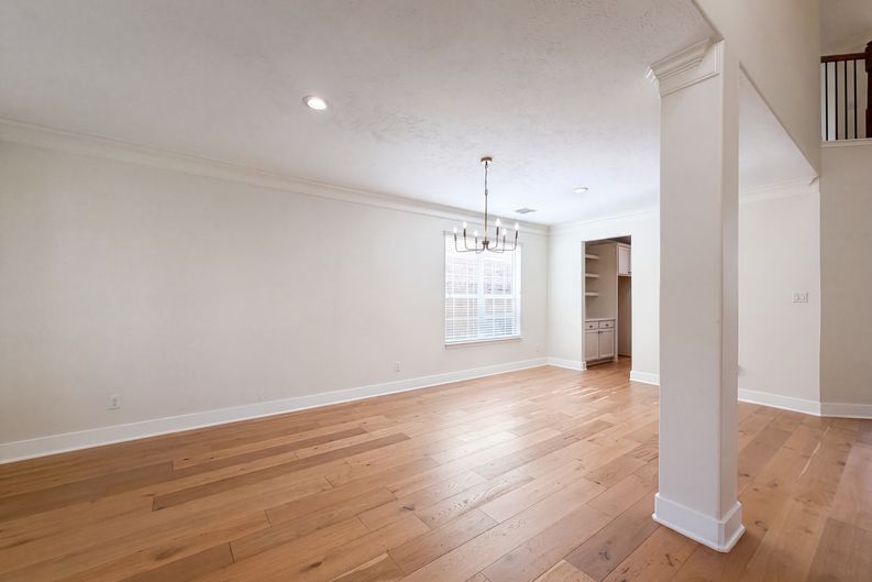 Photo 5 of 38 of 11314 Sailwing Creek Ct, Pearland, TX