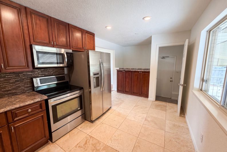 Photo 13 of 22 of 5421 Raritan Way, Denver, CO
