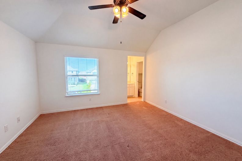 Photo 26 of 34 of 4305 Curlew Ln, Garland, TX